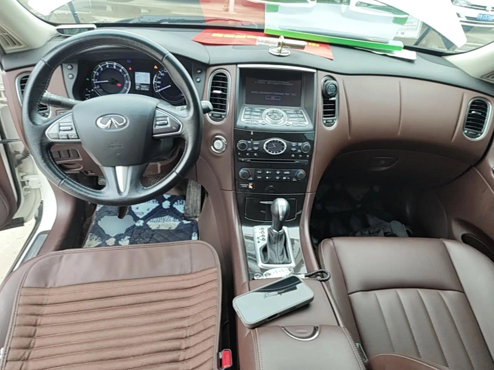 Infiniti QX50 2015 2.5L Enjoyment Edition — миниатюра 12