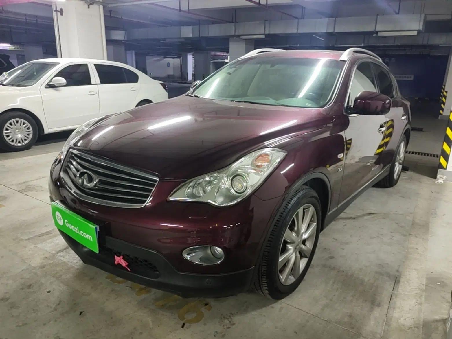 Infiniti QX50 2013 2.5L Two-Wheel-Drive Elegant Edition — миниатюра 1