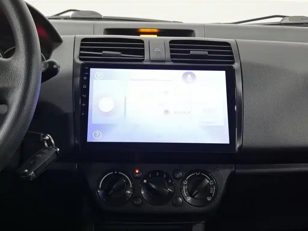 2015 Swift 1.5L Manual Limited Edition — миниатюра 12
