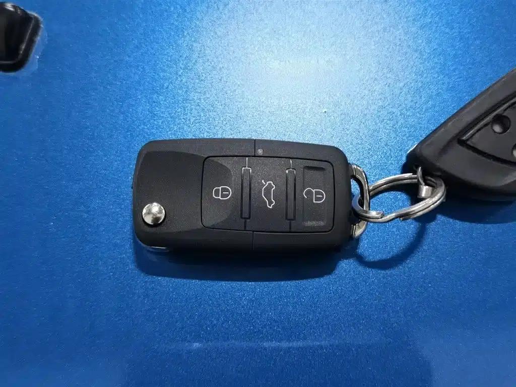 2015 Swift 1.5L Manual Limited Edition — миниатюра 19