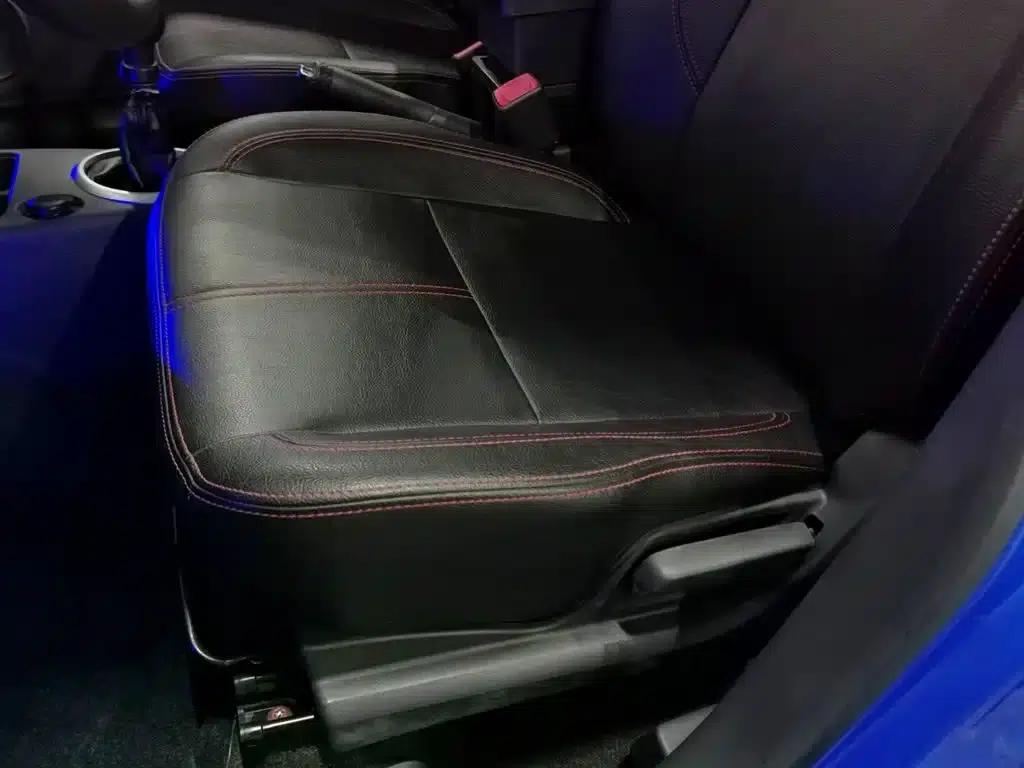 2015 Swift 1.5L Manual Limited Edition — миниатюра 20