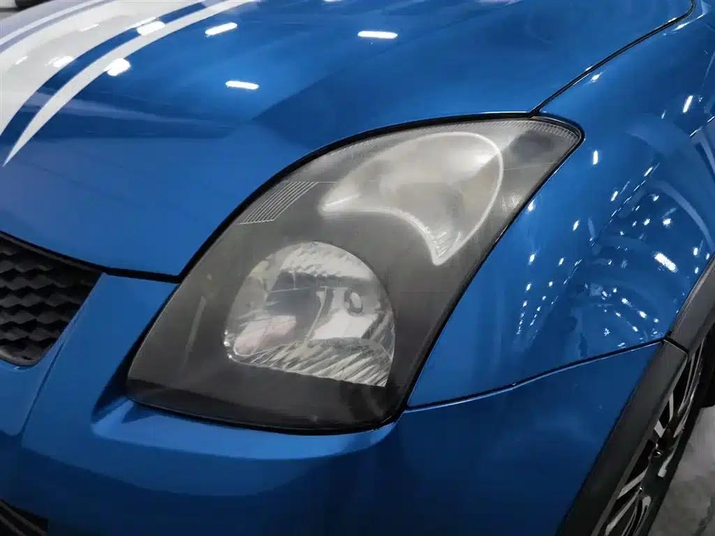 2015 Swift 1.5L Manual Limited Edition — миниатюра 7