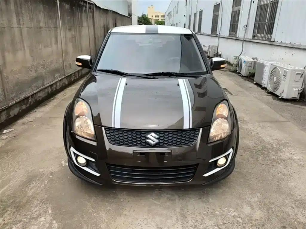 2013 Swift 1.5L Manual 20th Anniversary Limited Edition — миниатюра 3