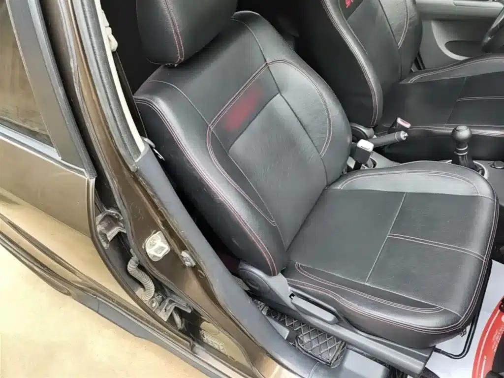 2013 Swift 1.5L Manual 20th Anniversary Limited Edition — миниатюра 25