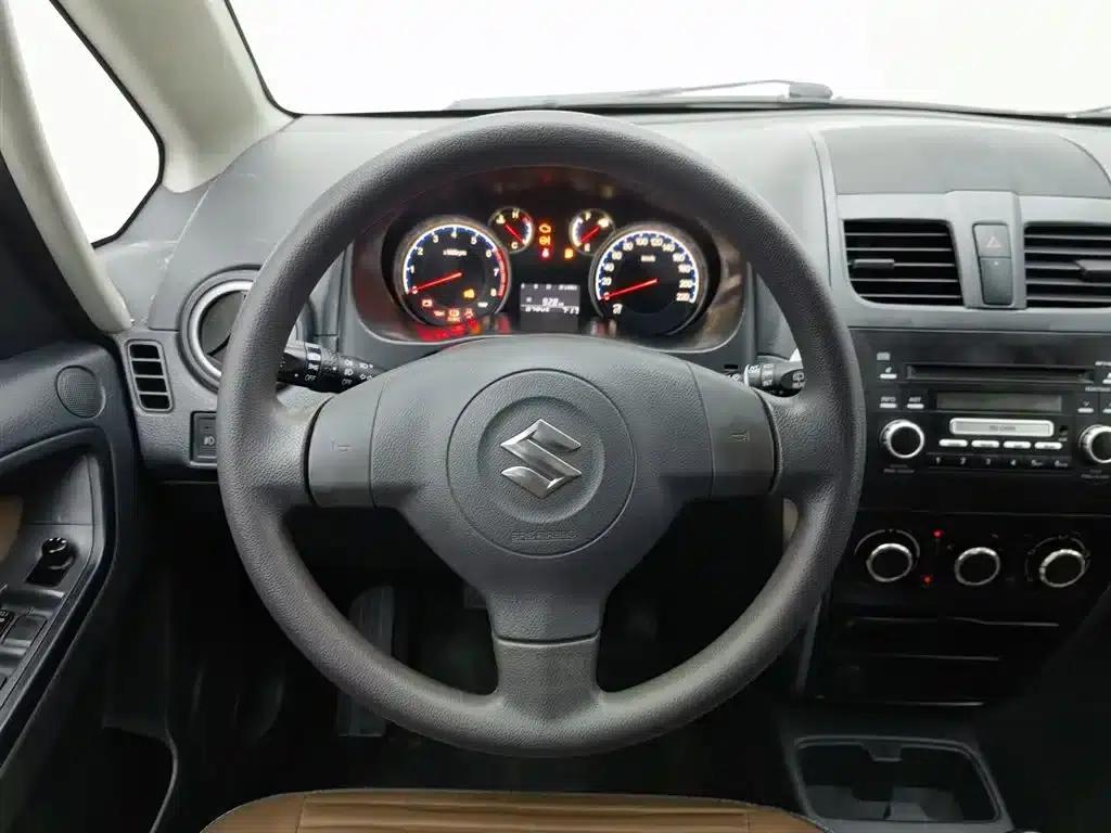 2013 Tianyu SX4 1.6L Manual Cool Edition — миниатюра 11