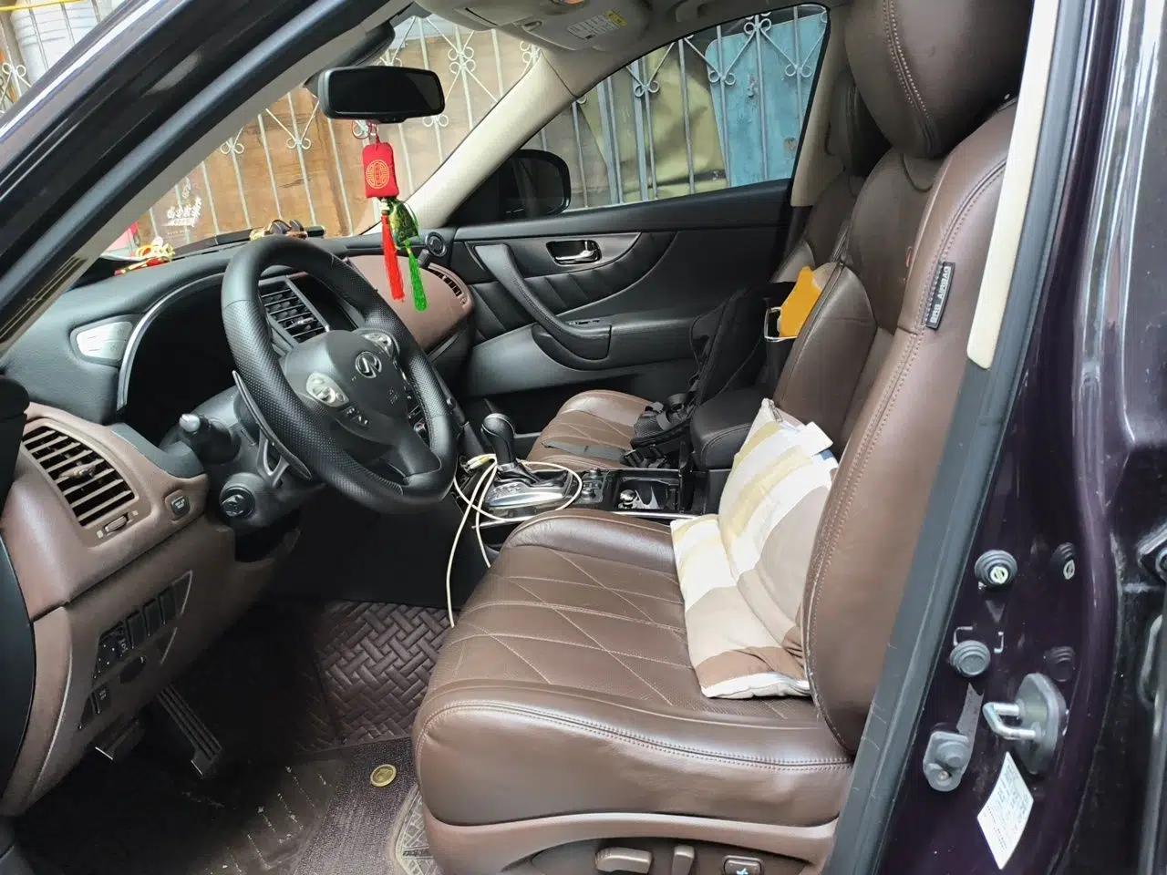 Infiniti FX 2010 FX35 Ultimate Edition — миниатюра 16