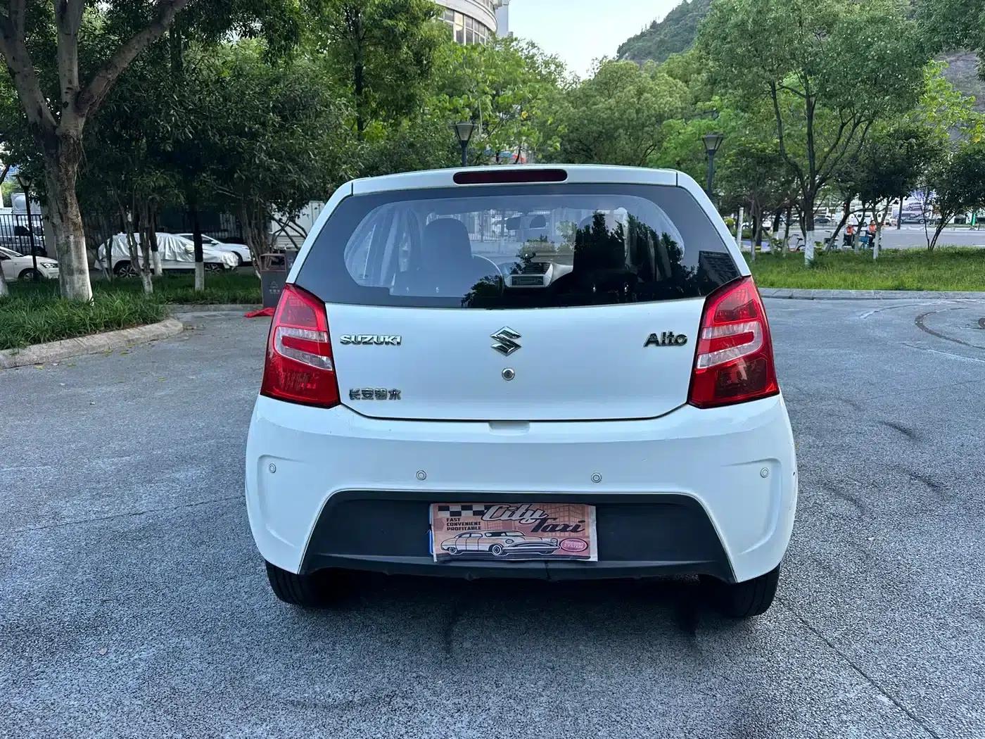 Alto 2013 1.0L Manual Comfort Model — миниатюра 4