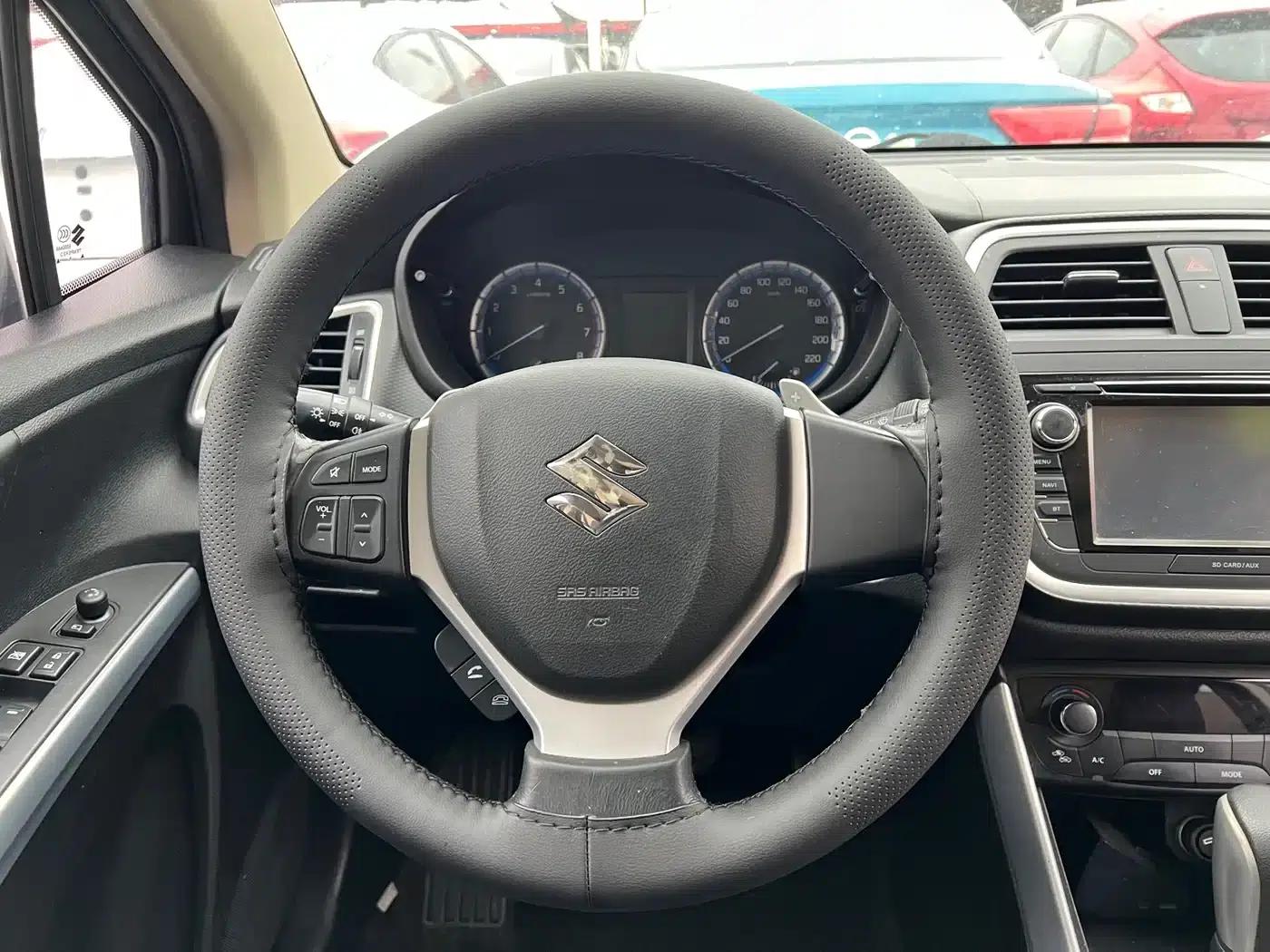 Vitara 2014 1.6L CVT 2WD Elite — миниатюра 7
