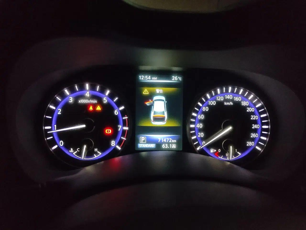 Infiniti Q50 2014 2.0T Comfort Edition — миниатюра 12