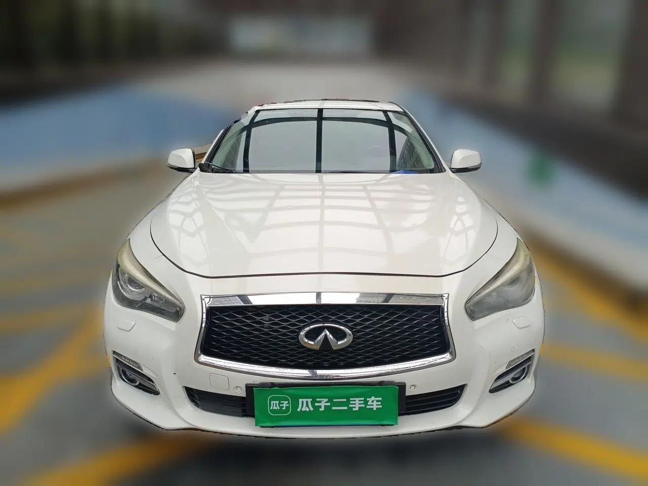 Infiniti Q50 2014 2.0T Comfort Edition — миниатюра 2