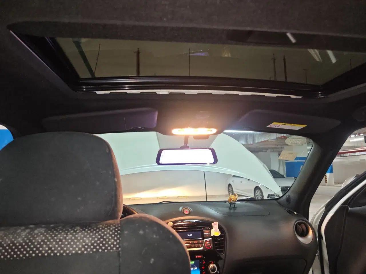 Infiniti ESQ 2014 1.6L Spontaneous Edition — миниатюра 13