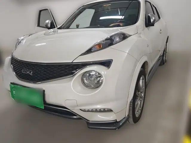 Infiniti ESQ 2014 1.6L Spontaneous Edition