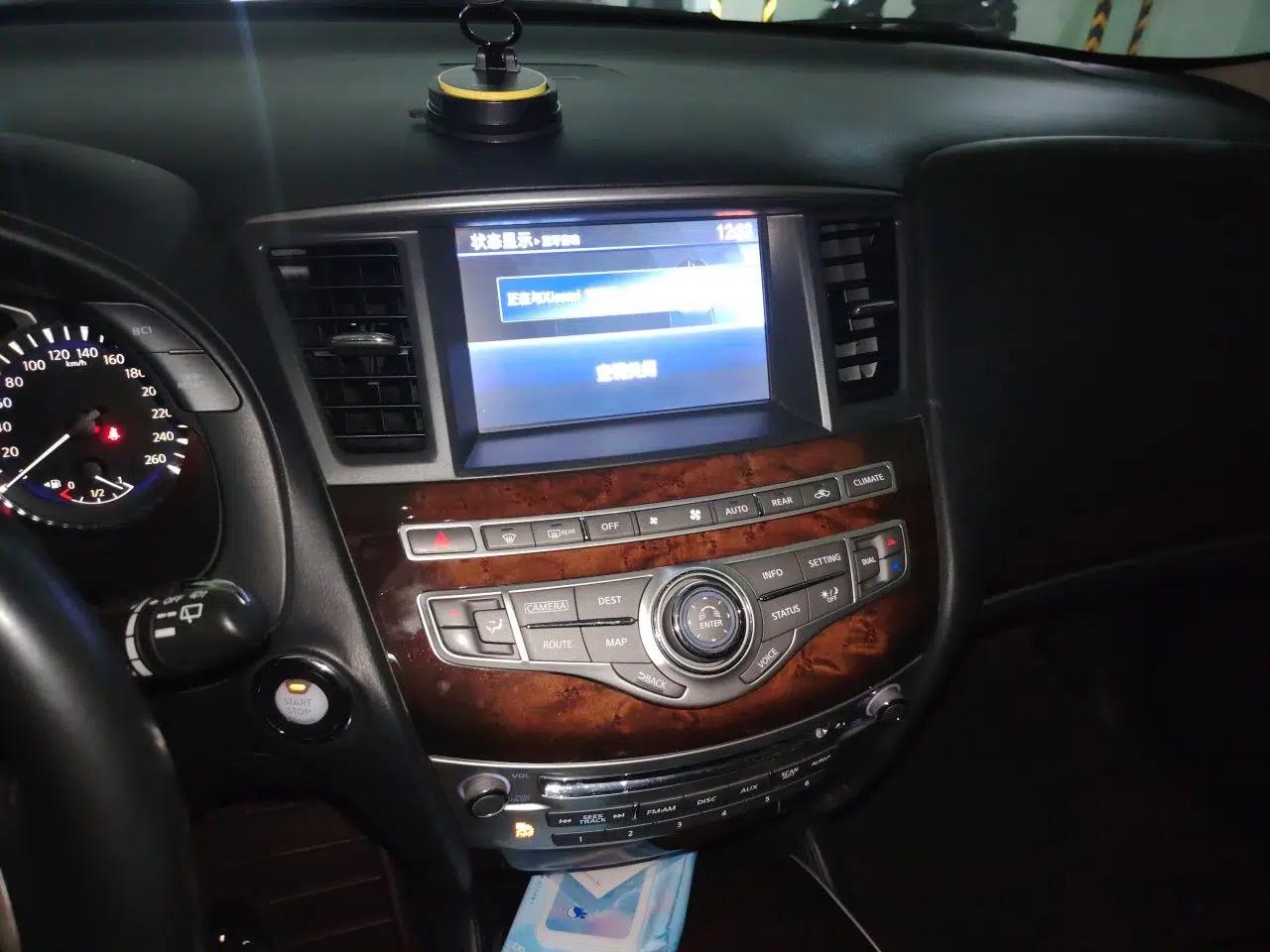 Infiniti QX60 2014 3.5L Four-Wheel Drive All-Terrain Version — миниатюра 14