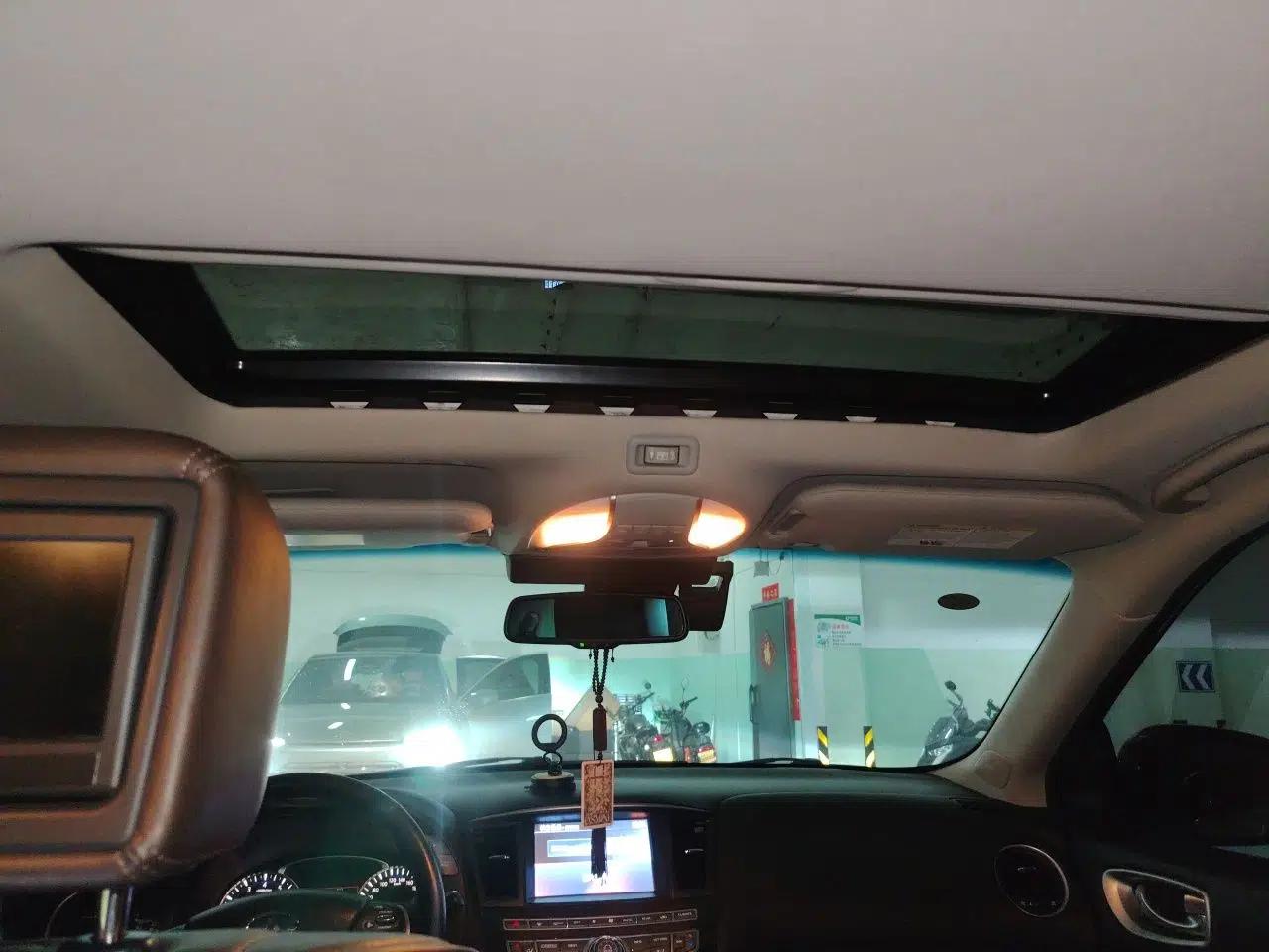 Infiniti QX60 2014 3.5L Four-Wheel Drive All-Terrain Version — миниатюра 19