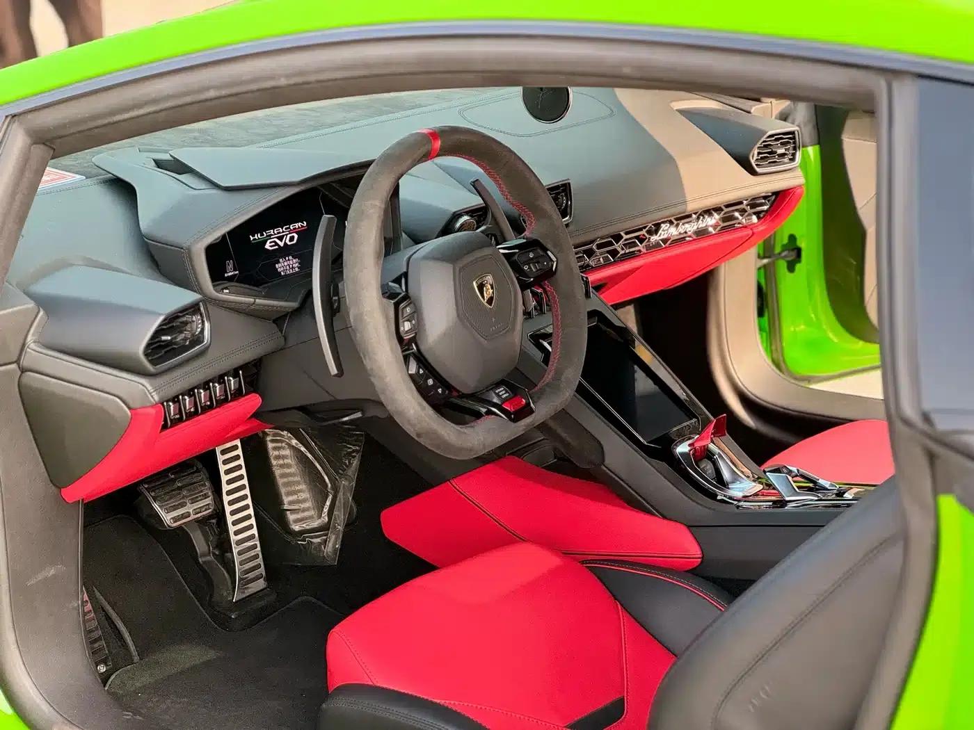 Huracán 2020 Huracán EVO RWD Spyder — миниатюра 5