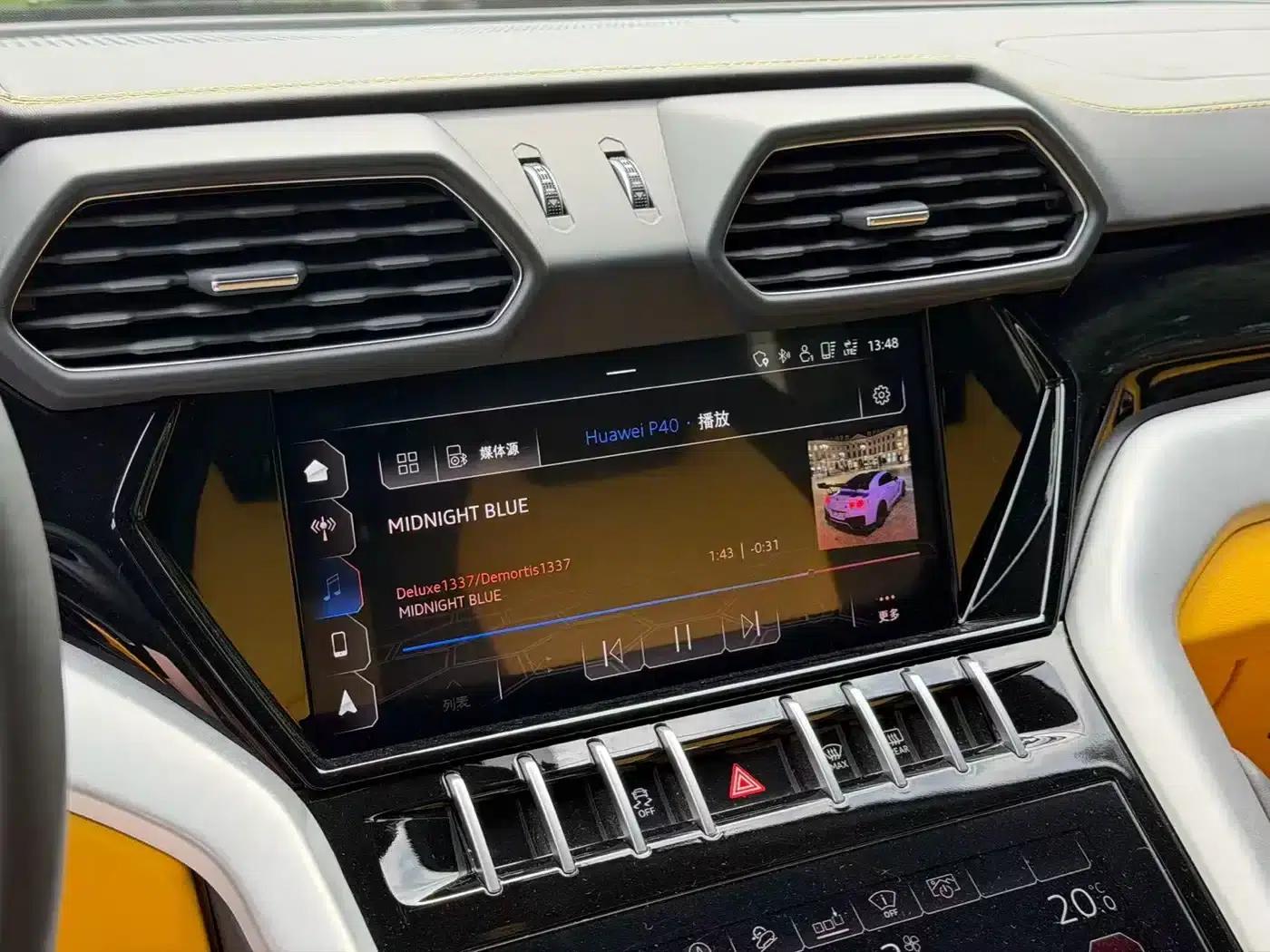 2021 Urus 4.0T V8 — миниатюра 11