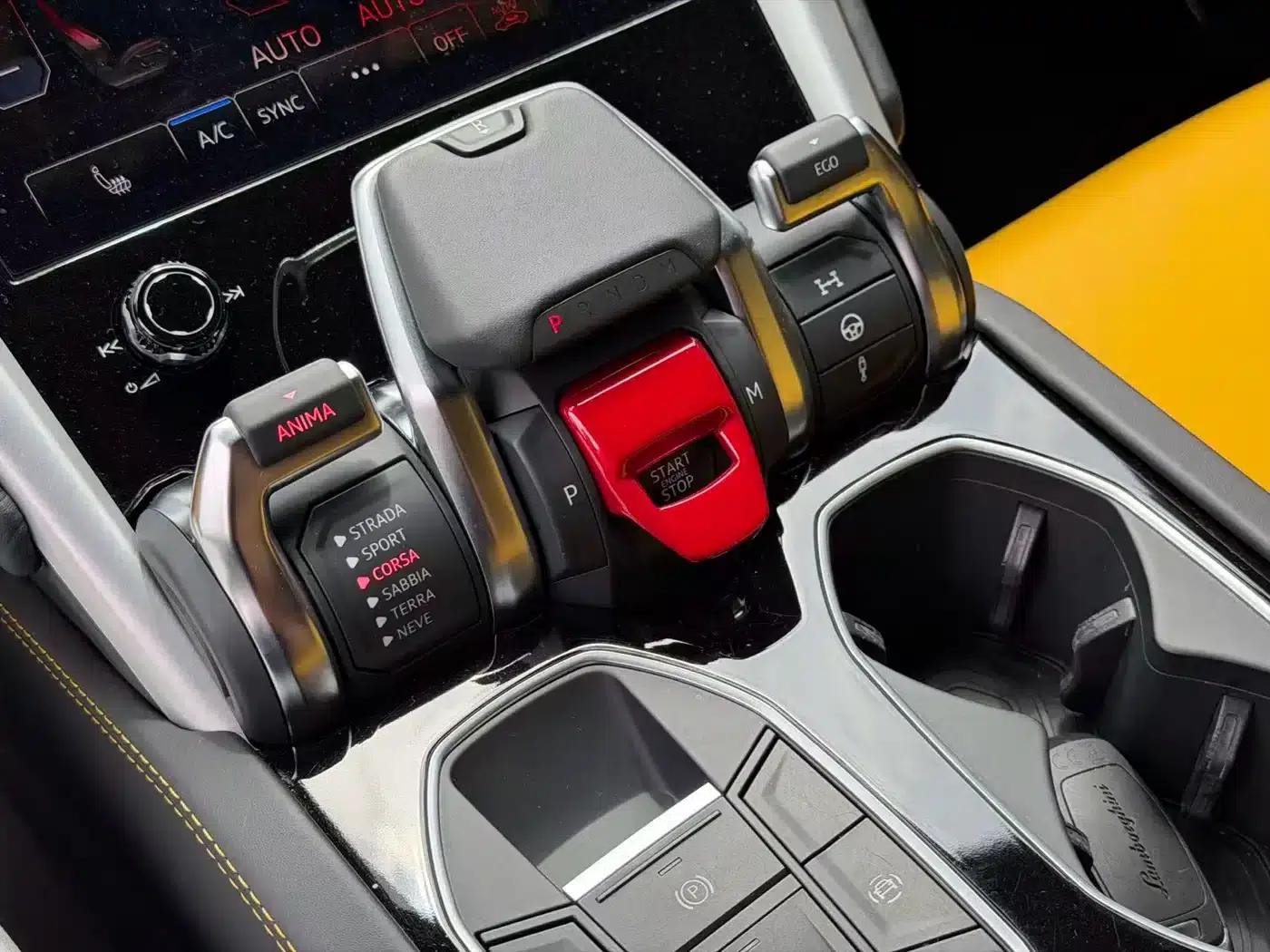 2021 Urus 4.0T V8 — миниатюра 12
