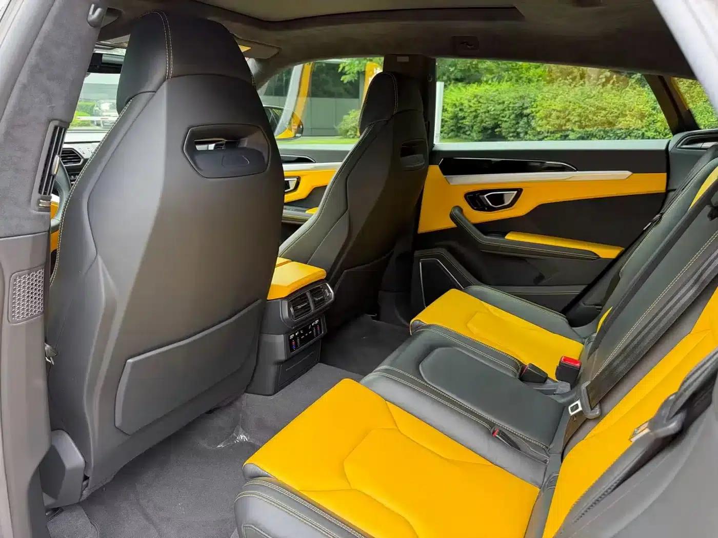 2021 Urus 4.0T V8 — миниатюра 13