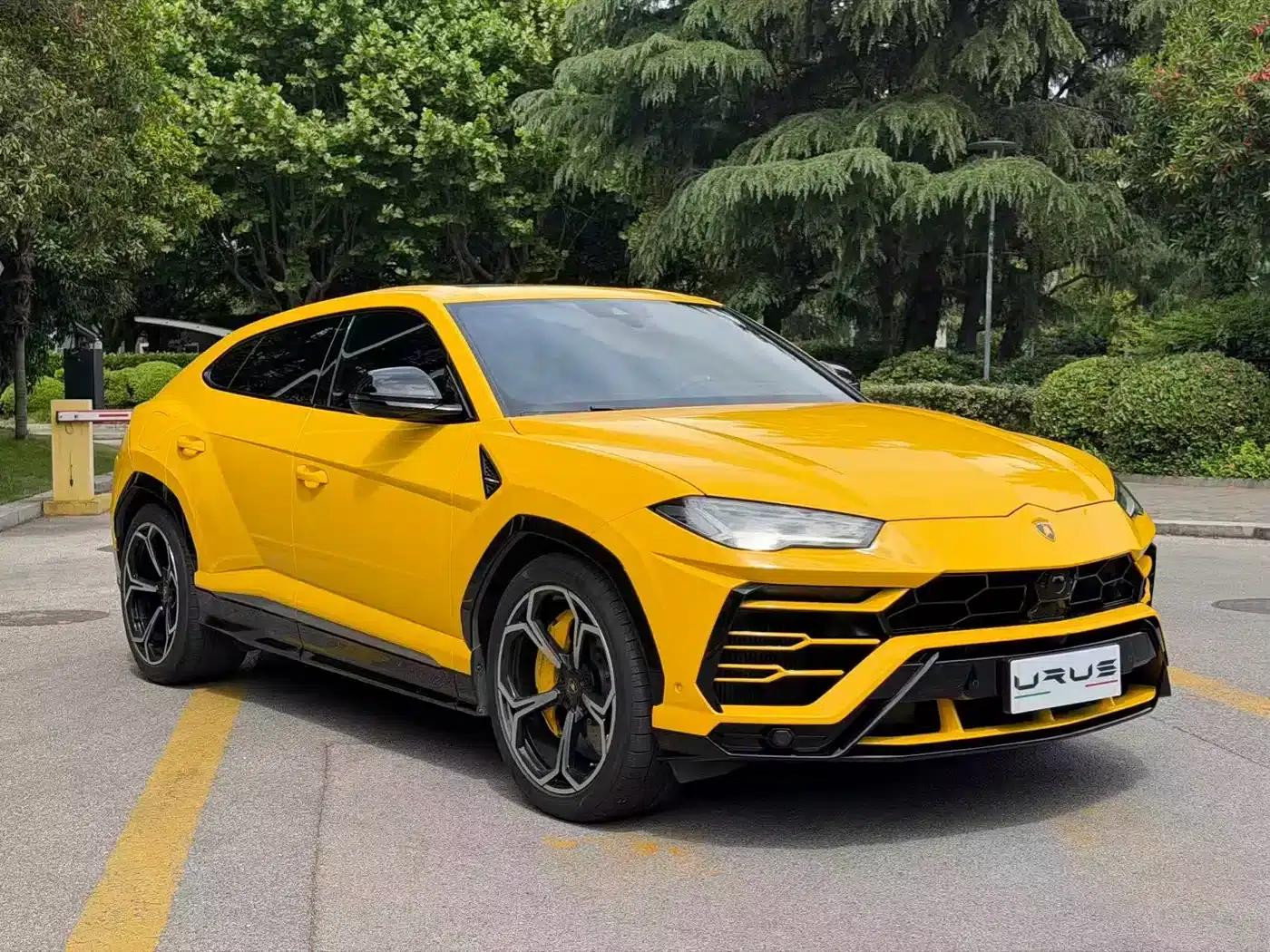 2021 Urus 4.0T V8 — миниатюра 3