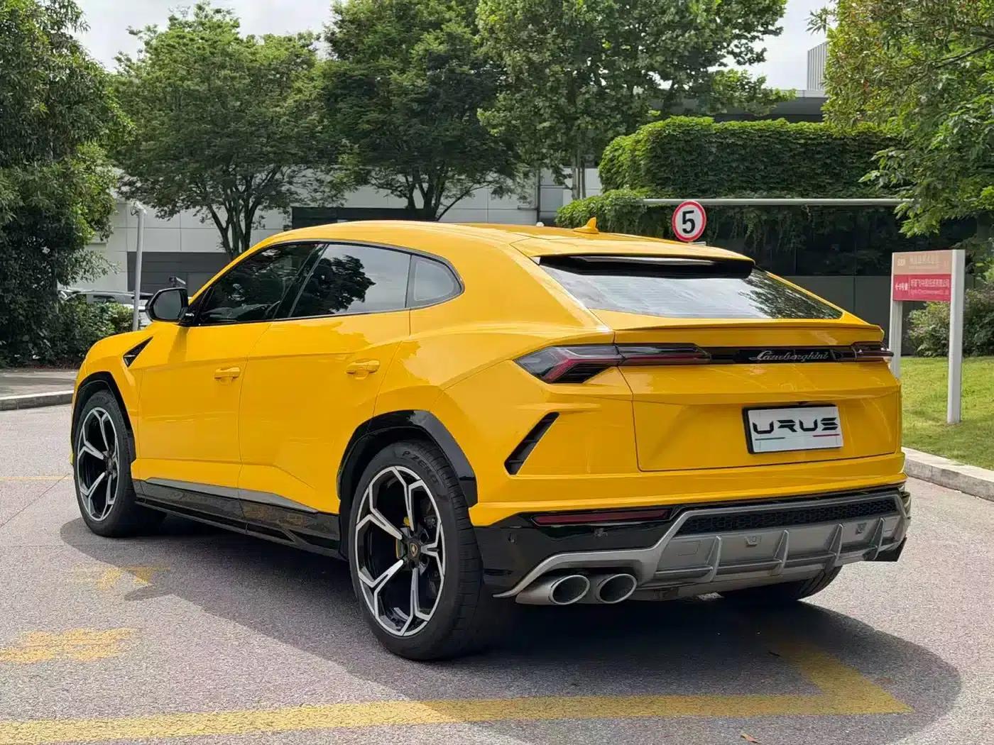 2021 Urus 4.0T V8 — миниатюра 6