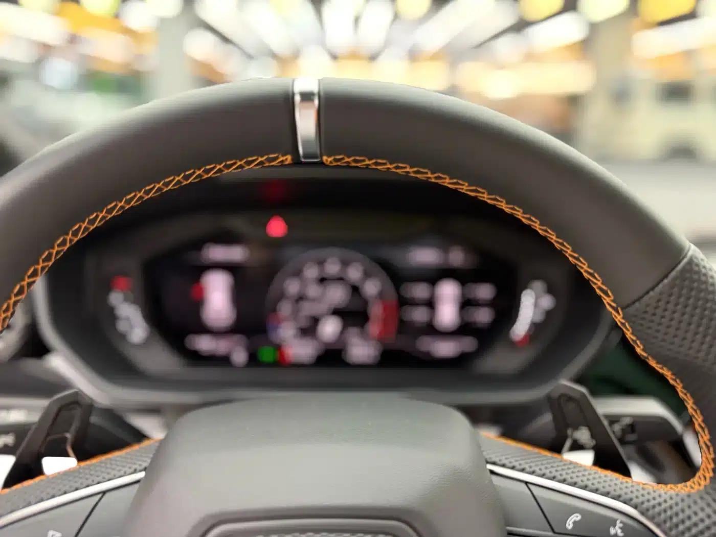 2021 Urus 4.0T V8 — миниатюра 12