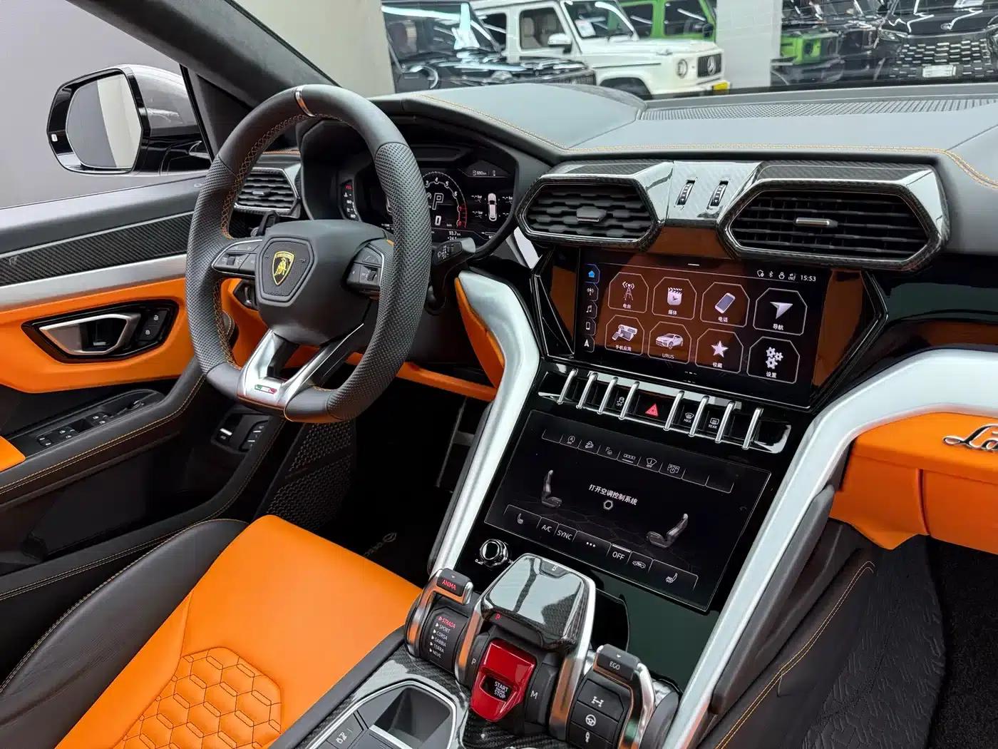 2021 Urus 4.0T V8 — миниатюра 15