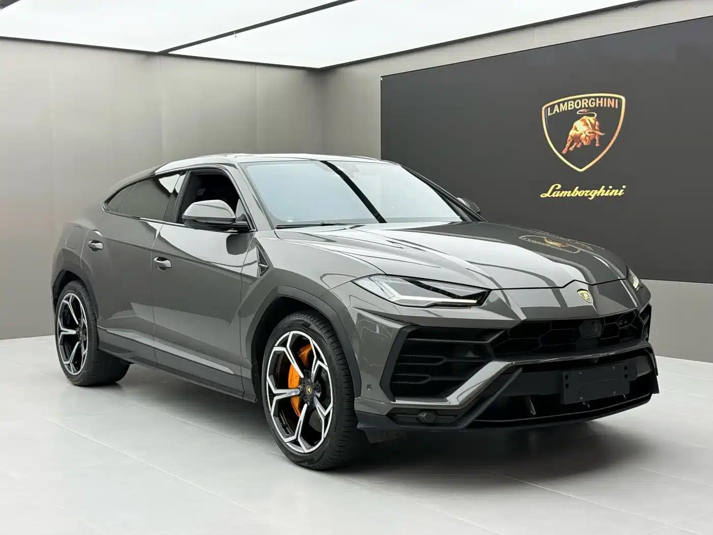 2021 Urus 4.0T V8 — миниатюра 3