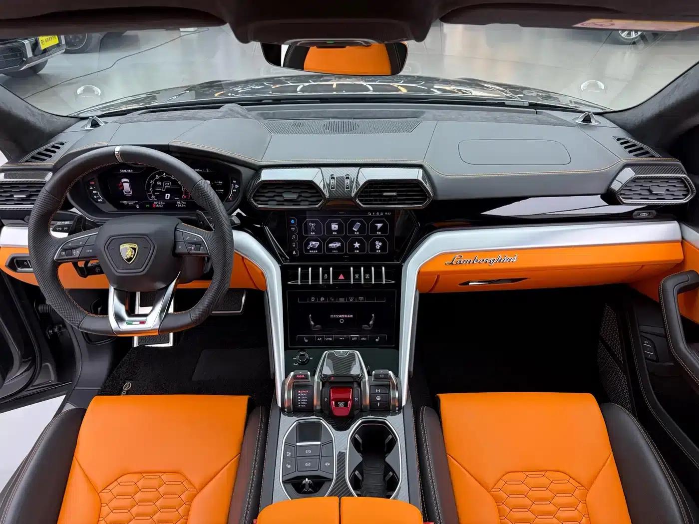 2021 Urus 4.0T V8 — миниатюра 9