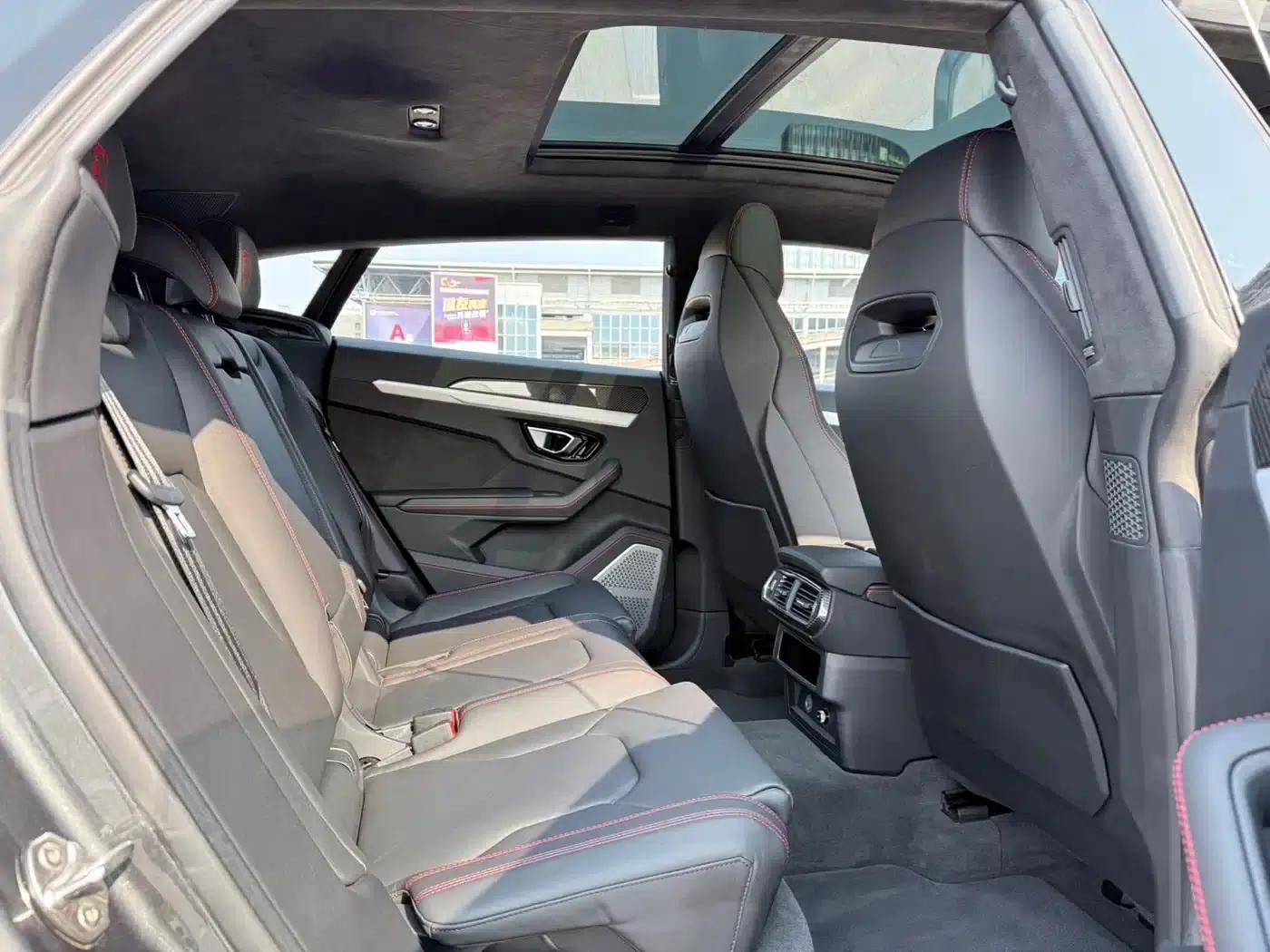 2018 Urus 4.0T V8 — миниатюра 21