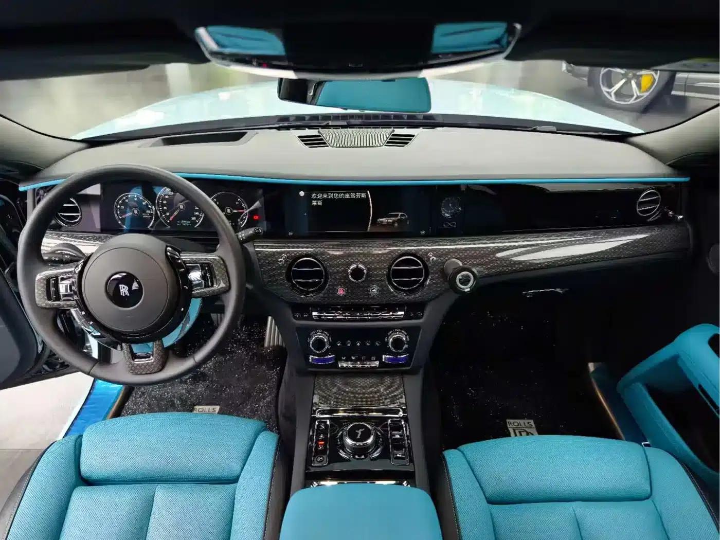 2022 Ghost 6.7T Black Badge — миниатюра 8