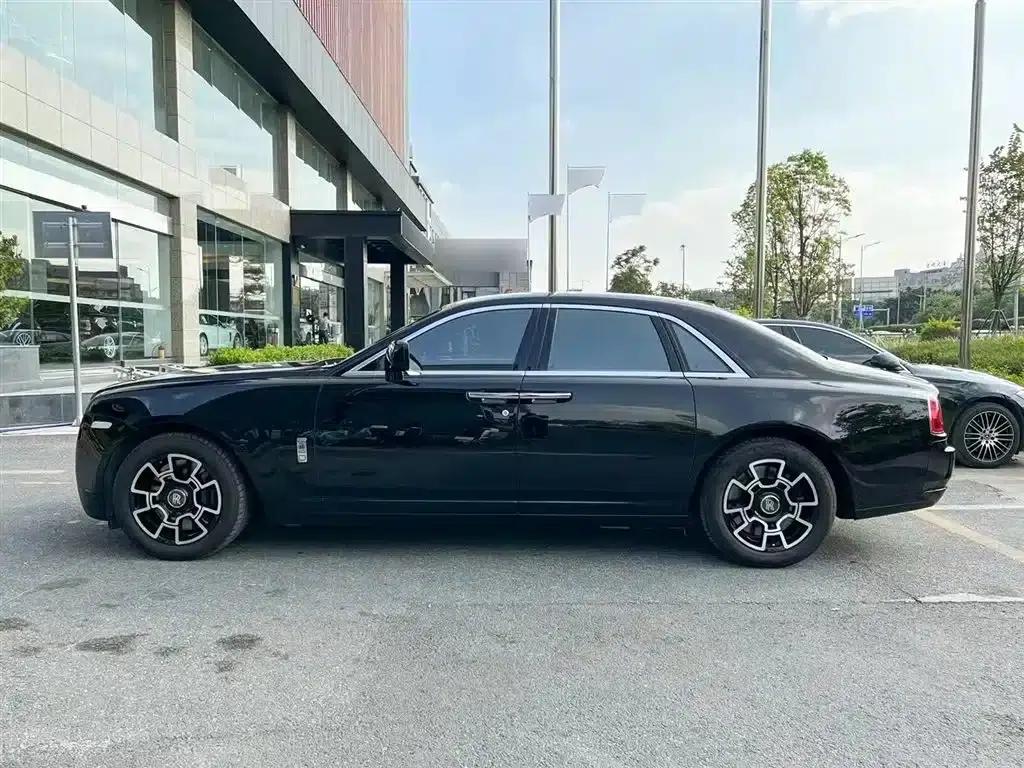 2010 Ghost 6.6T Standard Edition — миниатюра 2