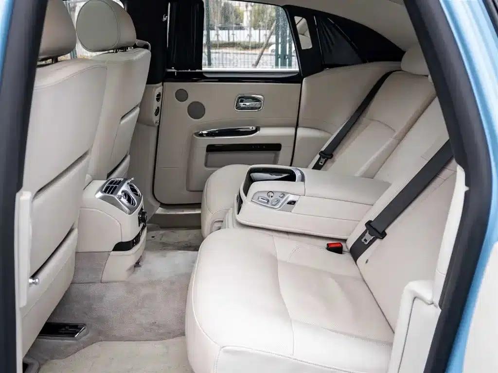 2010 Ghost 6.6T Standard Edition — миниатюра 22