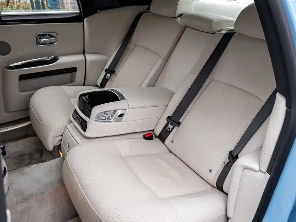2010 Ghost 6.6T Standard Edition — миниатюра 23