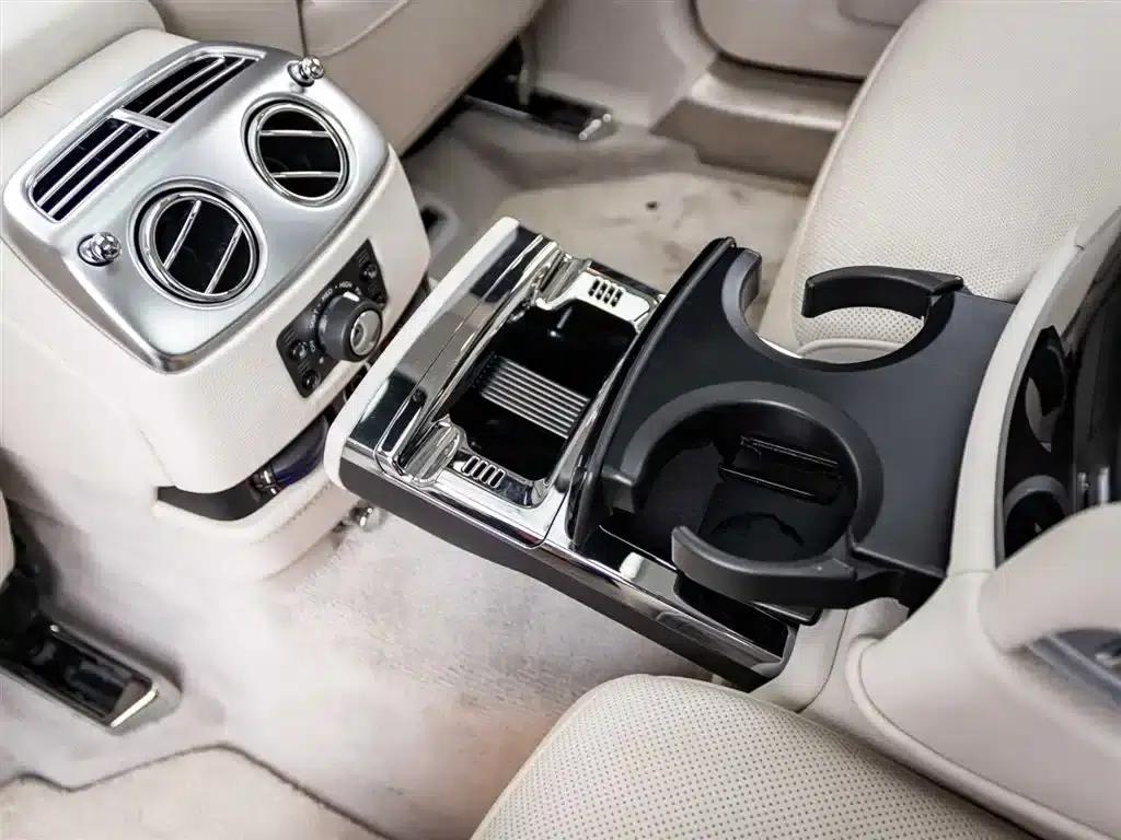 2010 Ghost 6.6T Standard Edition — миниатюра 25