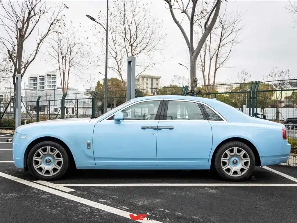 2010 Ghost 6.6T Standard Edition — миниатюра 7