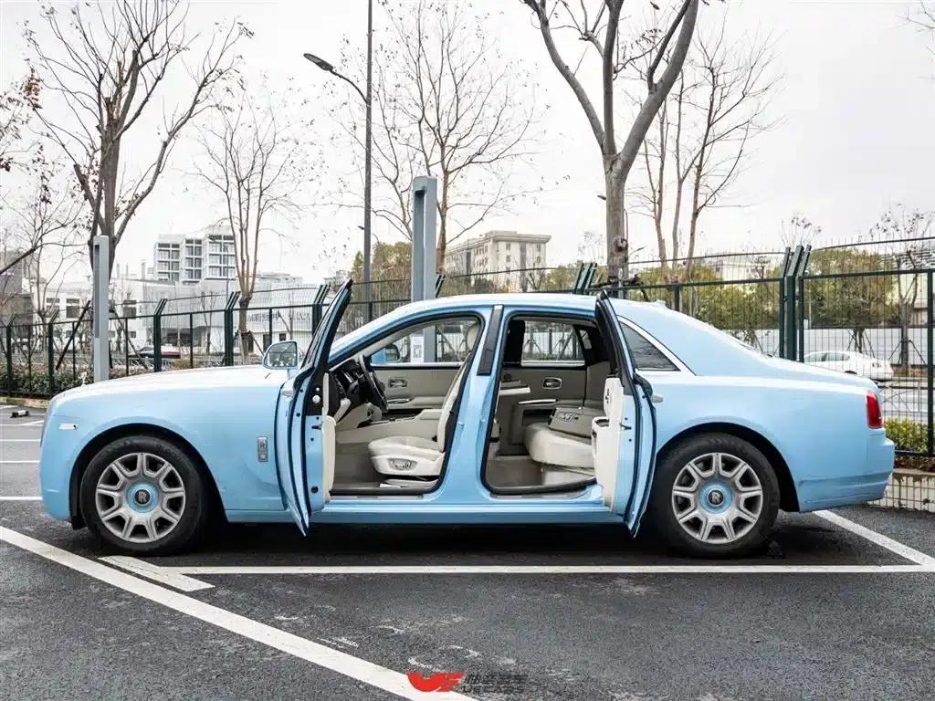 2010 Ghost 6.6T Standard Edition — миниатюра 9