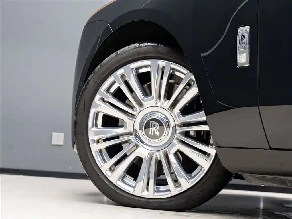 2024 Ghost 6.7T Long Wheelbase — миниатюра 4