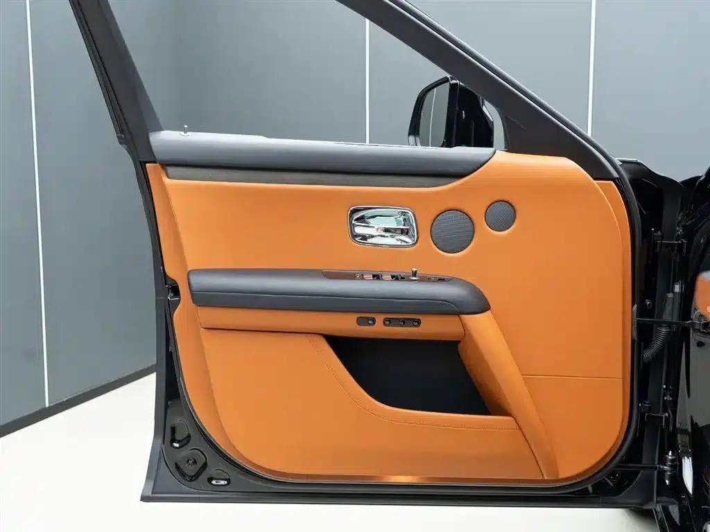 2024 Ghost 6.7T Long Wheelbase — миниатюра 6