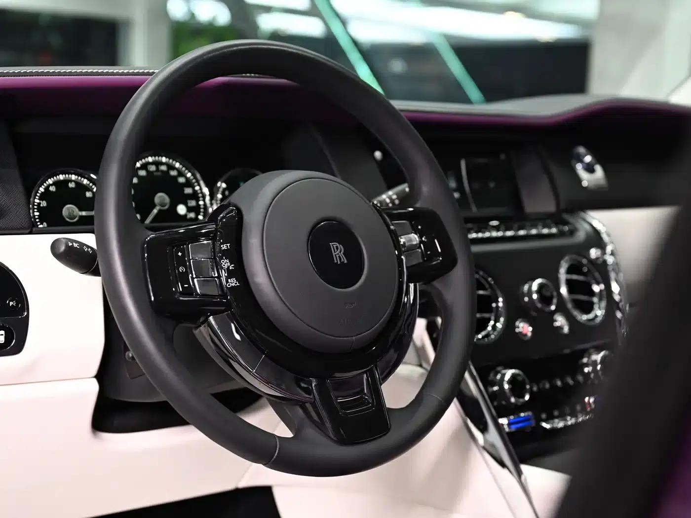 2018 Cullinan, four-seater version — миниатюра 12