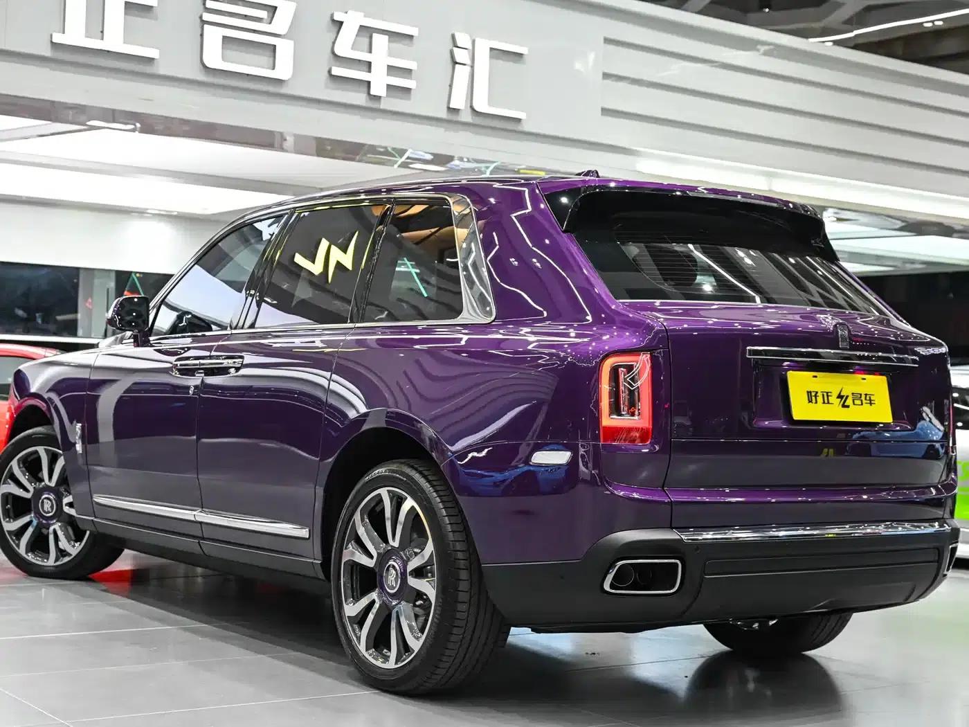 2018 Cullinan, four-seater version — миниатюра 6