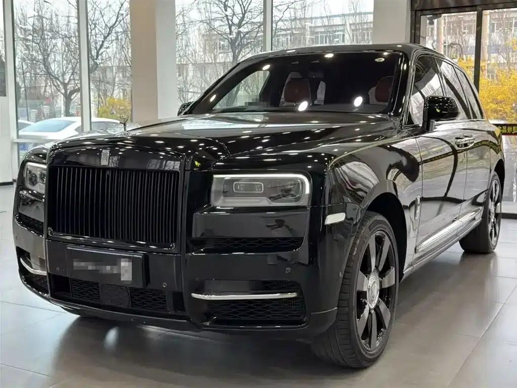 2018 Cullinan, four-seater version — миниатюра 1