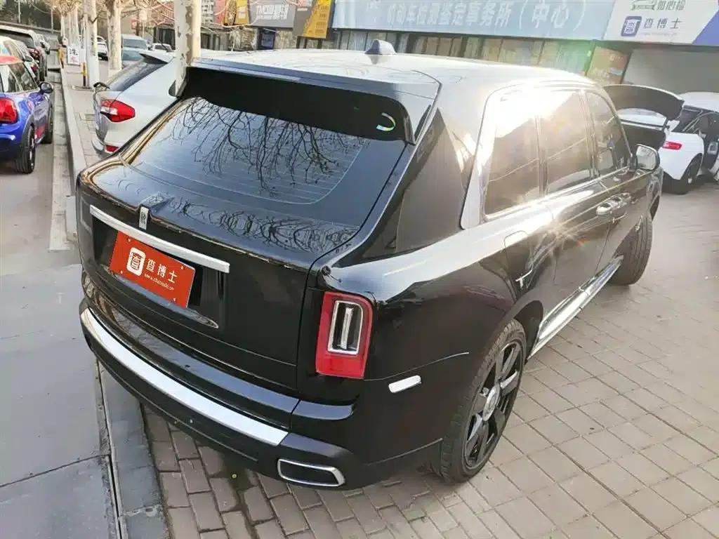 2018 Cullinan, four-seater version — миниатюра 4