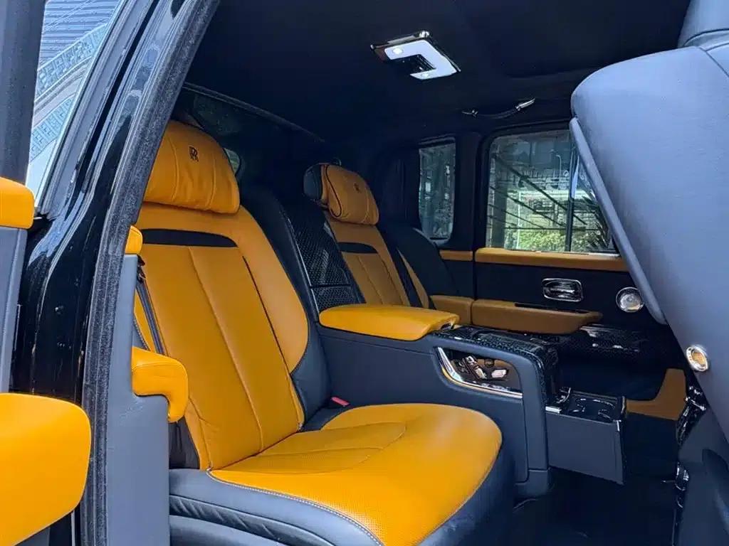 2018 Cullinan, four-seater version — миниатюра 12