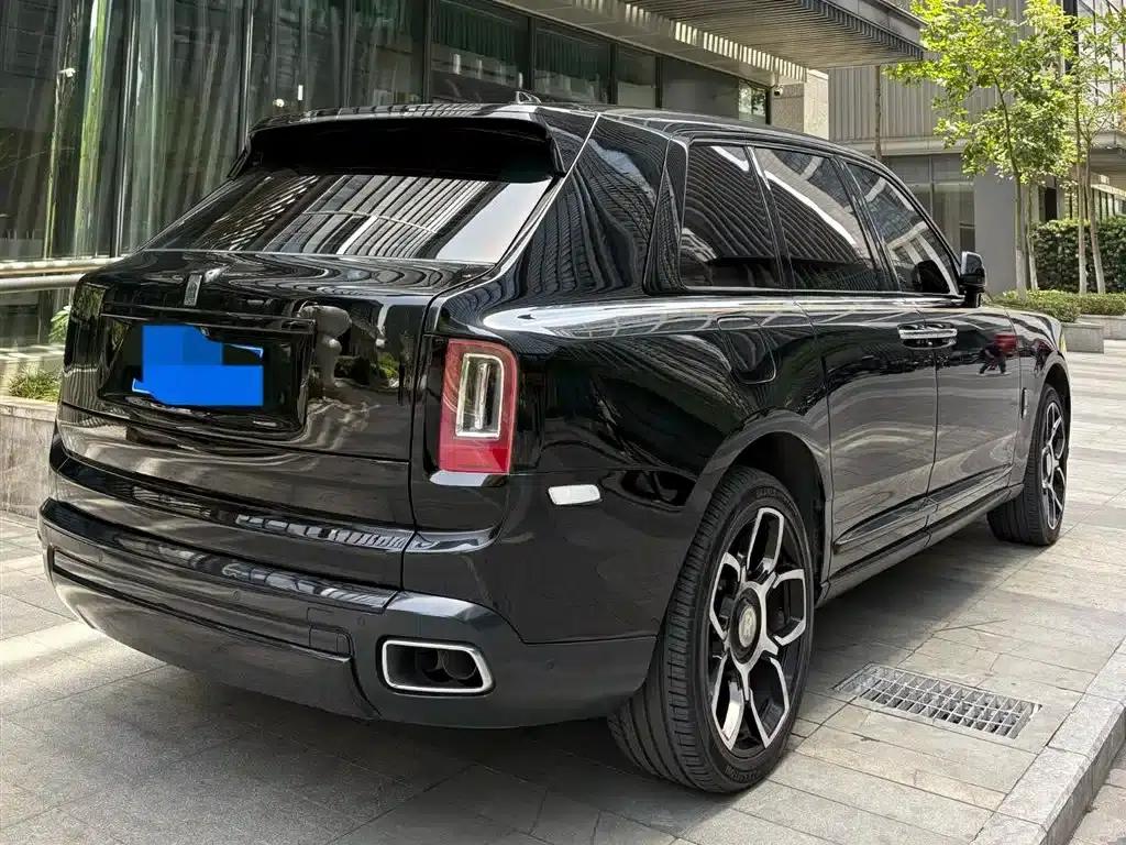 2018 Cullinan, four-seater version — миниатюра 3