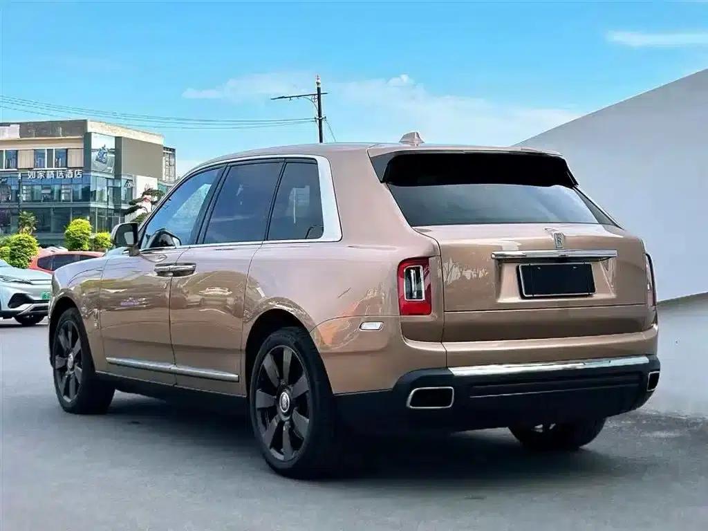 2018 Cullinan 5-seater — миниатюра 2