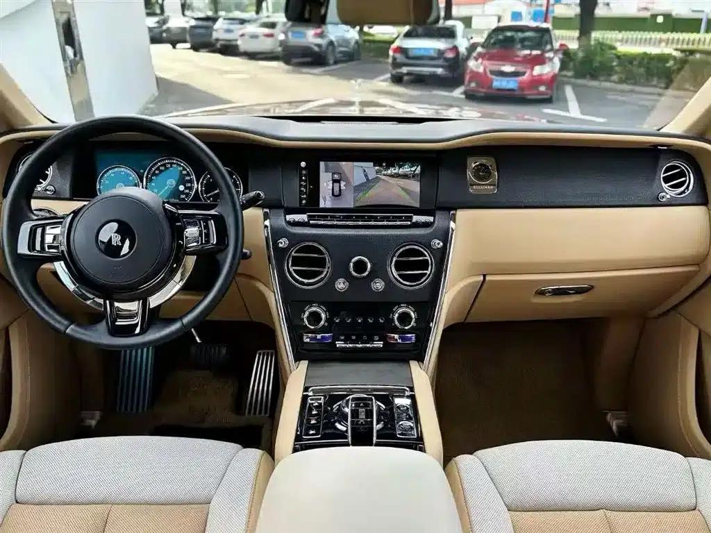 2018 Cullinan 5-seater — миниатюра 4