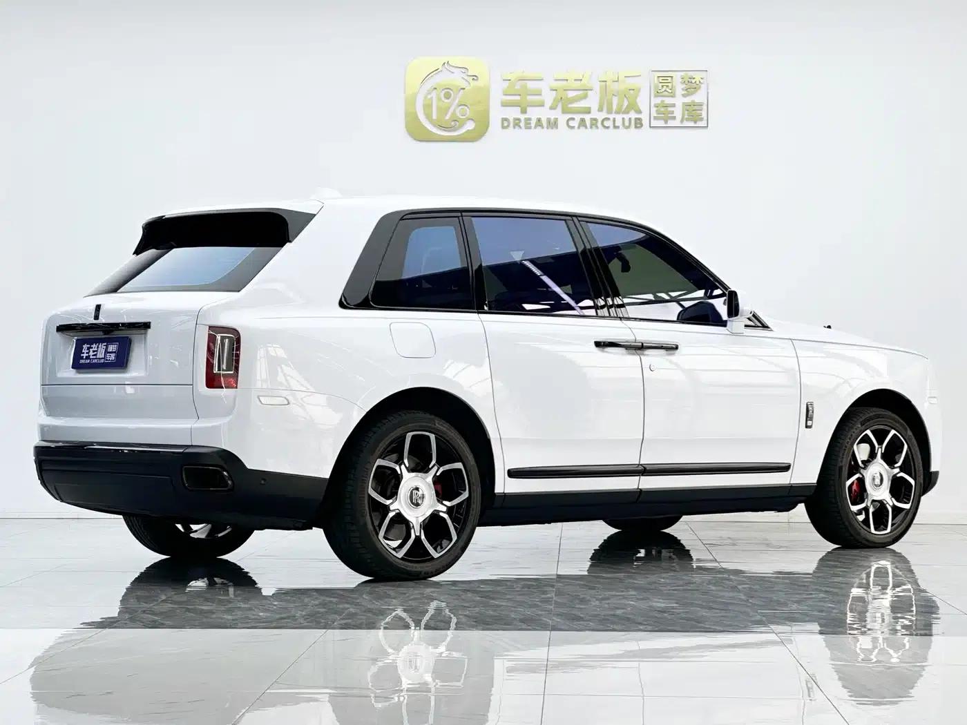 2020 Cullinan Black Badge — миниатюра 4