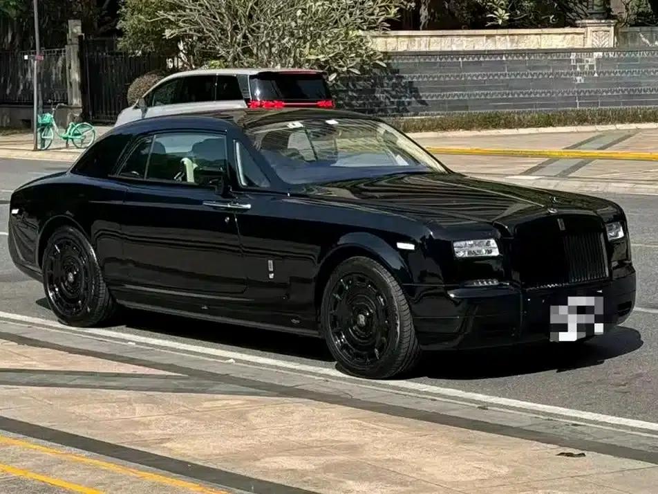2013 Phantom 6.7L Coupe — миниатюра 2