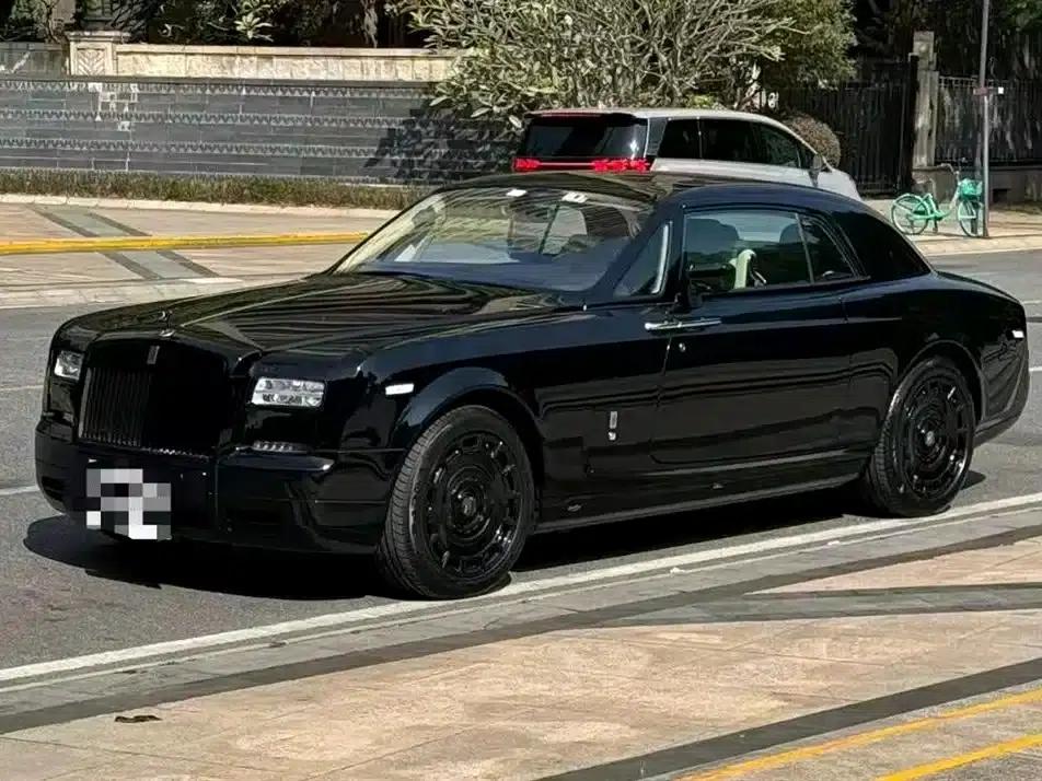2013 Phantom 6.7L Coupe — миниатюра 4