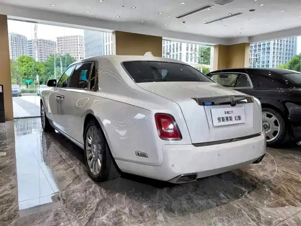 2018 Phantom 6.7T Long Wheelbase — миниатюра 4